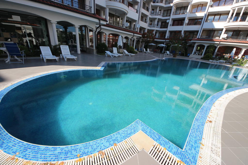 Menada Chateau Valon Apartment Солнечный берег Экстерьер фото
