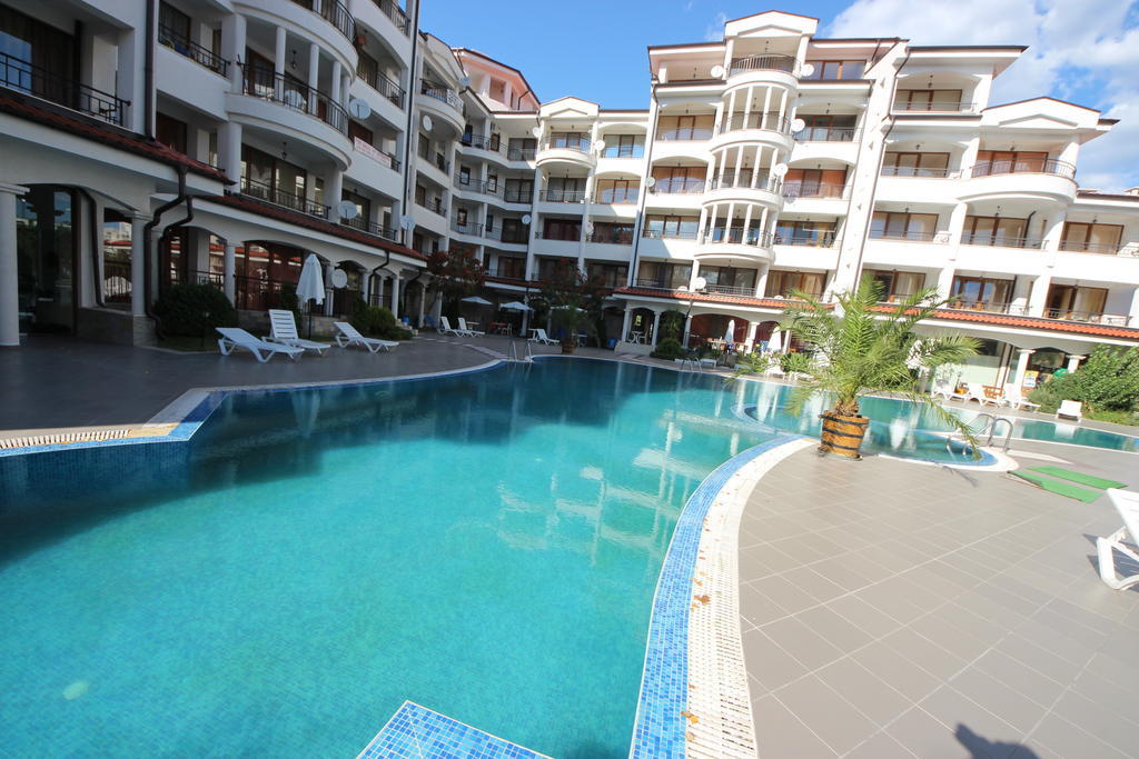 Menada Chateau Valon Apartment Солнечный берег Экстерьер фото