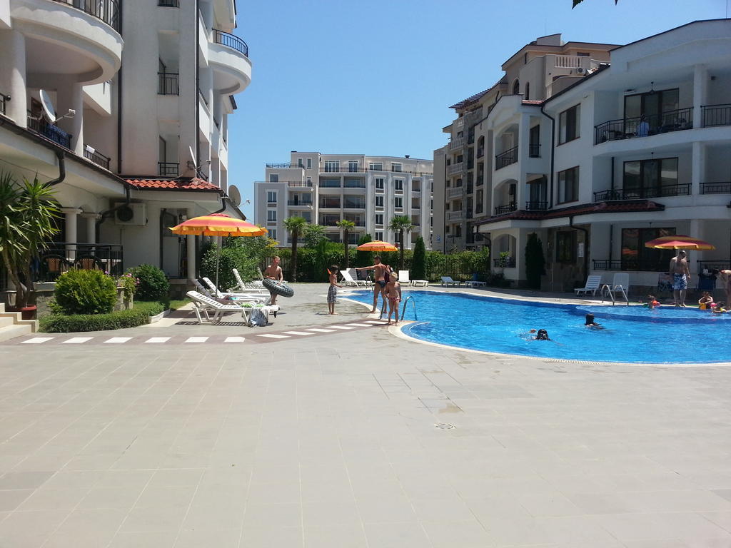 Menada Chateau Valon Apartment Солнечный берег Экстерьер фото
