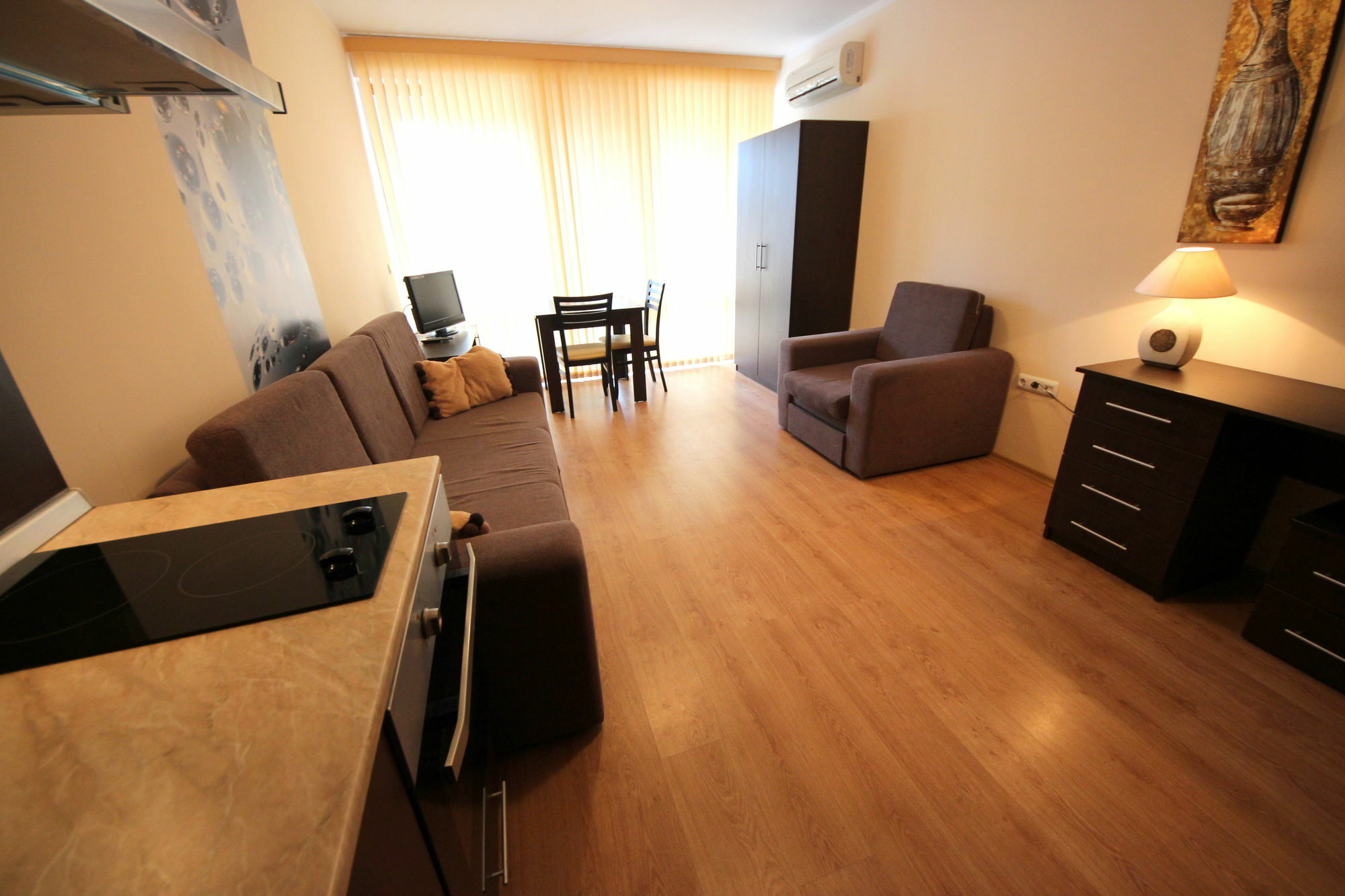 Menada Chateau Valon Apartment Солнечный берег Экстерьер фото
